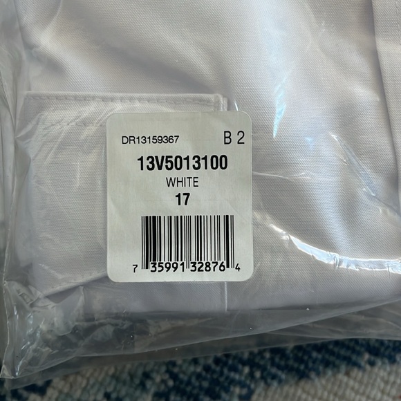 NWT Commander Van Heusen White Short Sleeve Pilot Shirt Size 17 - Picture 7 of 7